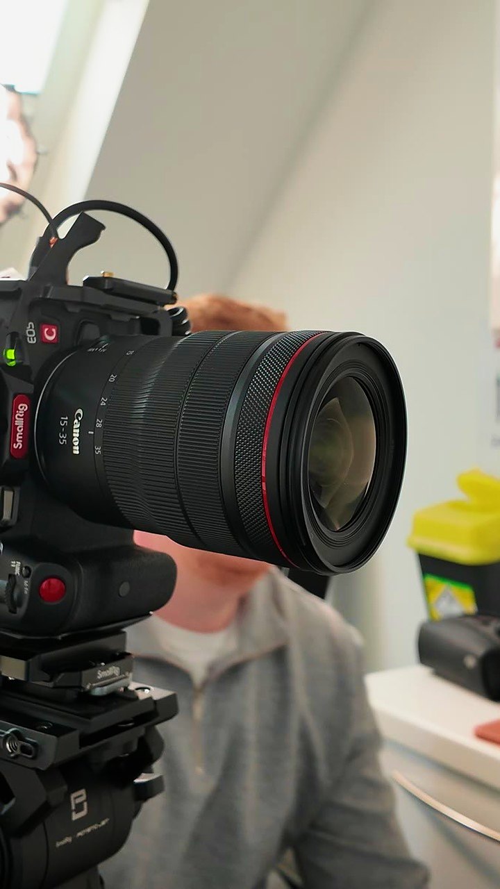 Cinema lens on a clinic shoot